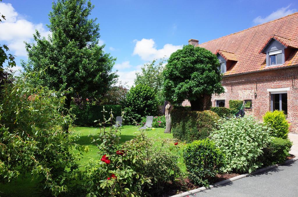 Bed and Breakfast Les Charmilles Hazebrouck Esterno foto