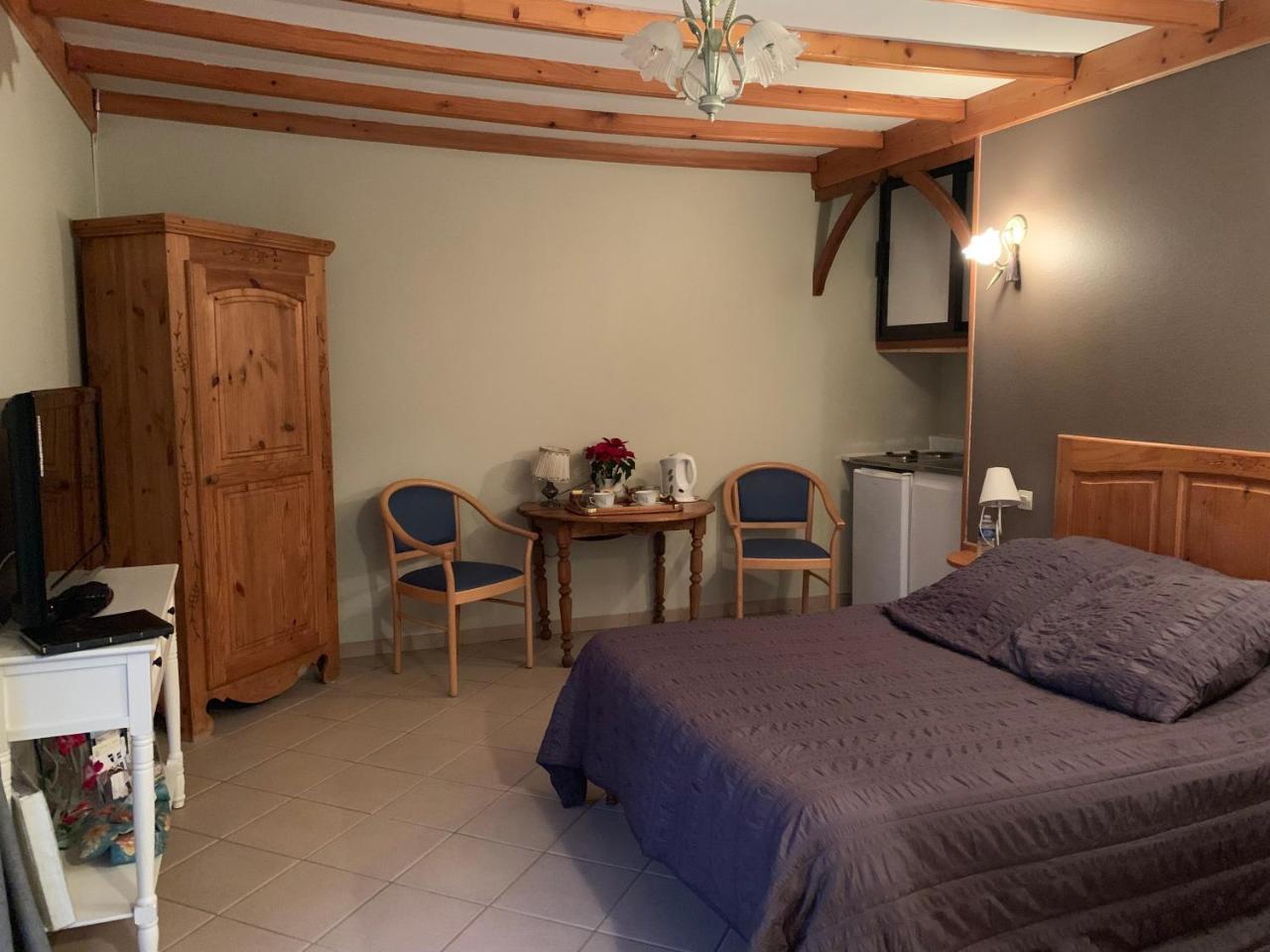 Bed and Breakfast Les Charmilles Hazebrouck Esterno foto